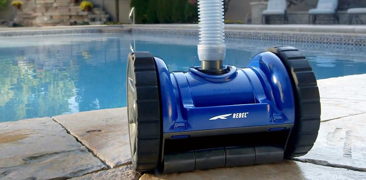 Robot hidraulico borde piscina Blue Rebel 